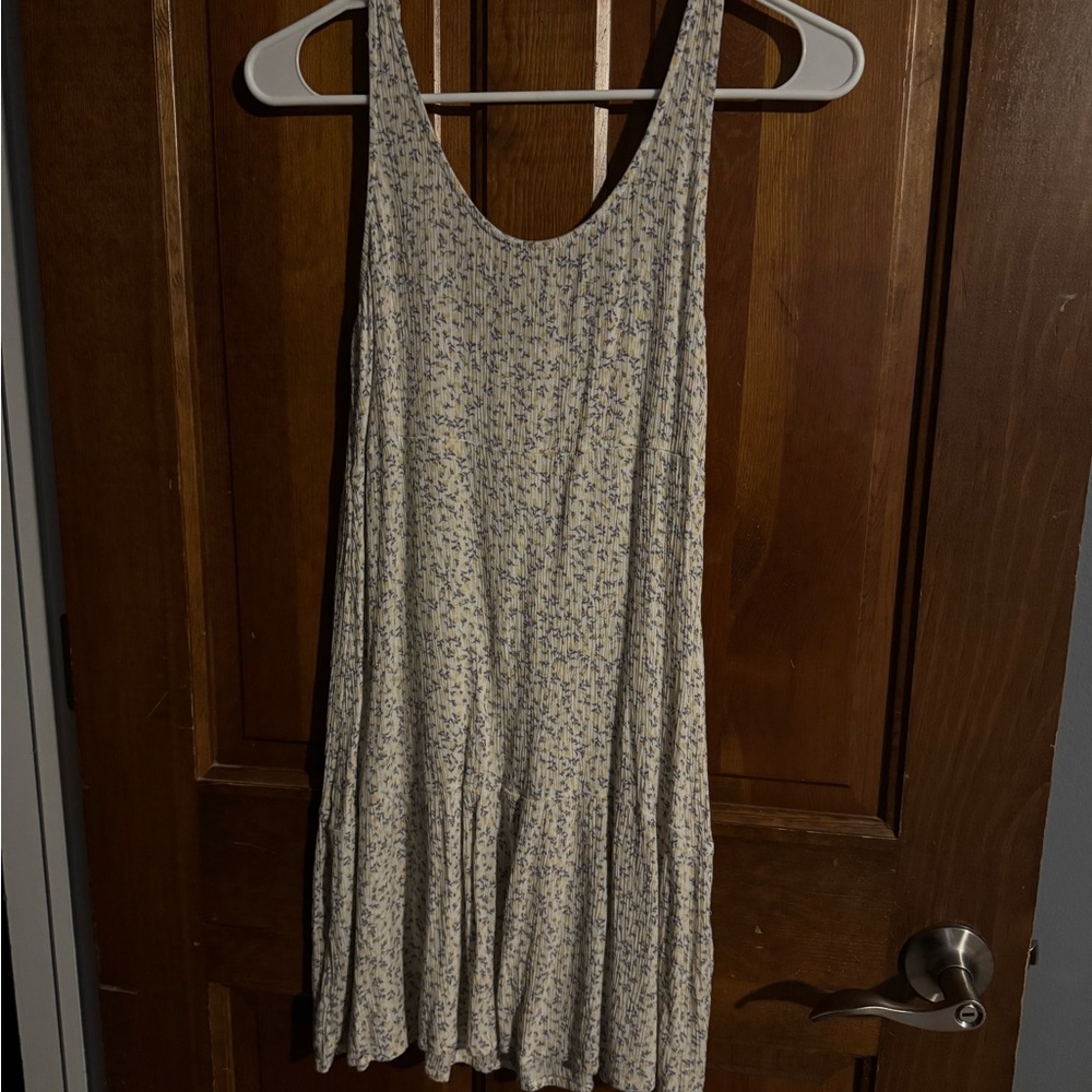 Floral Scoop Neck Swing Dress in Cream and Blue